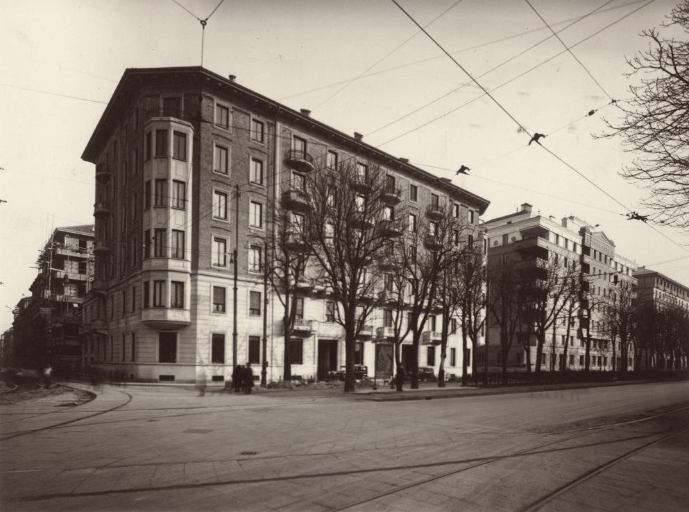 Palazzi di corso Re Umberto a Torino all'inizio del Novecento